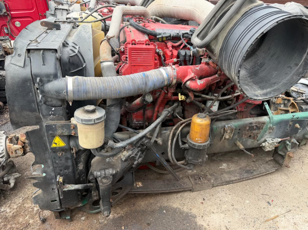 2010 CUMMINS ISX200