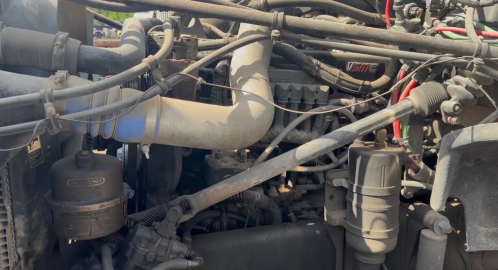 2002 CUMMINS ISM